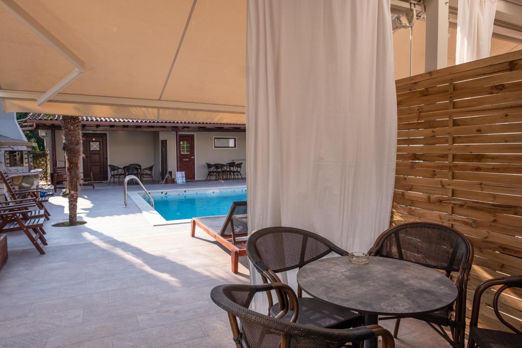 Sekreto - "S" Maisonettes & Studios Adults Only Parga Exterior foto